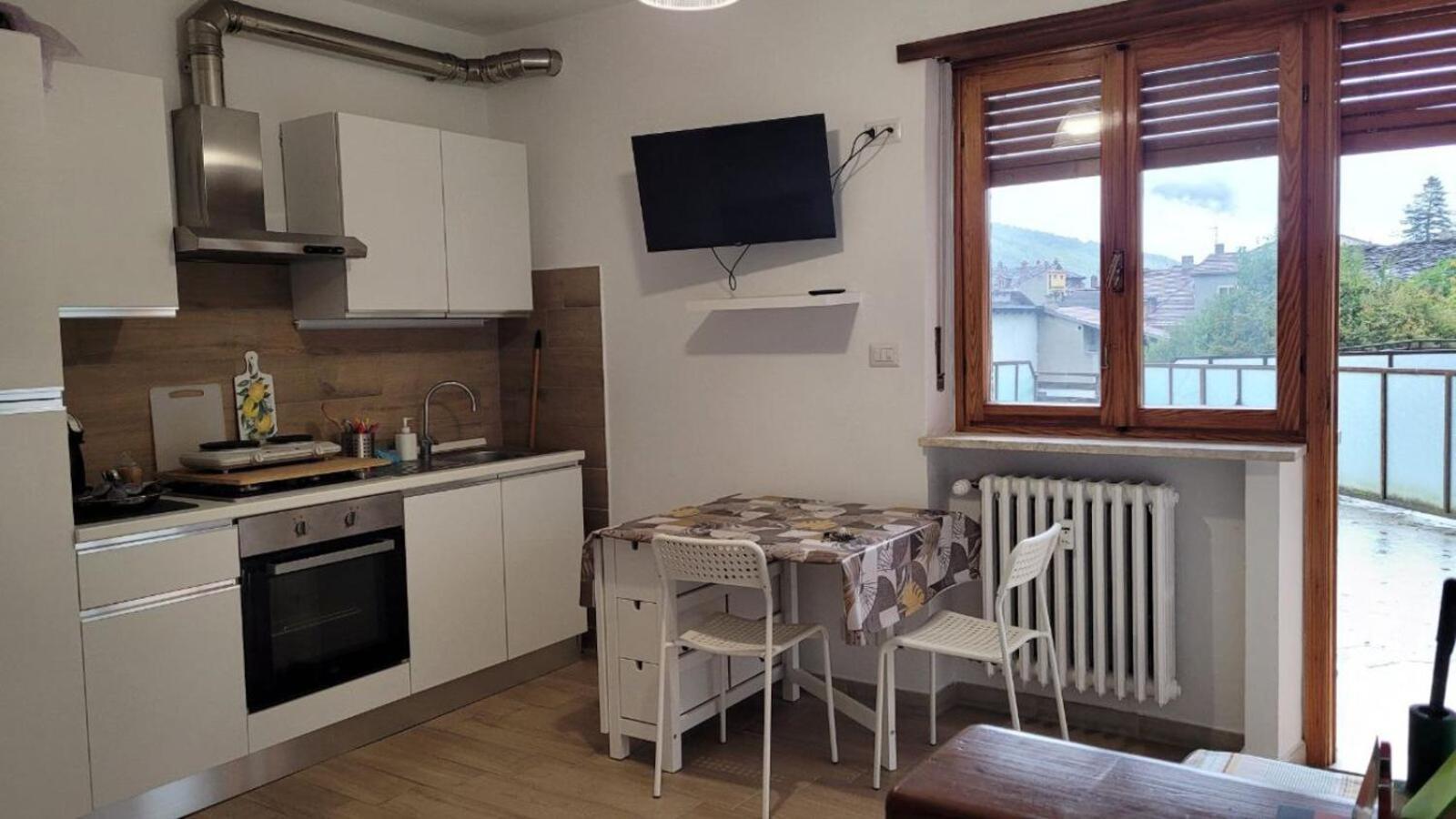 Casa Con Terrazzo E Vista Lejlighed Chiomonte Eksteriør billede